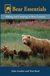 Book cover of NOLS Bear Essentials by John Gookin