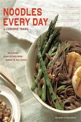 Book cover of Noodles Every Day by Corinne Trang