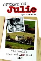 Book cover of Operation Julie by Lyn Ebenezer