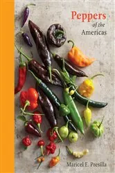 Book cover of Peppers of the Americas by Maricel E. Presilla
