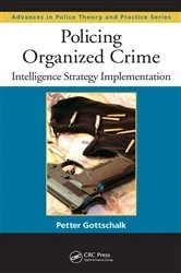 Book cover of Policing Organized Crime by Petter Gottschalk