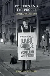 Book cover of Politics and the People by Malcolm Petrie