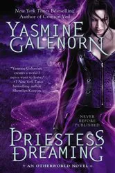Book cover of Priestess Dreaming by Yasmine Galenorn