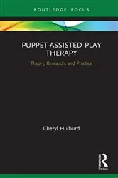 Book cover of Puppet-Assisted Play Therapy by Cheryl Hulburd