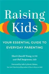 Book cover of Raising Kids by Sheri Glucoft Wong