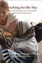 Book cover of Reaching for the Sky by Stella El Bouayadi-van de Wetering