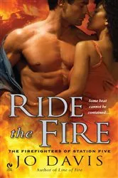 Book cover of Ride the Fire by Jo Davis