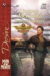 Book cover of Ride the Thunder by Lindsay McKenna