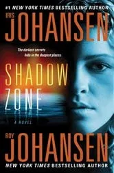 Book cover of Shadow Zone by Iris Johansen