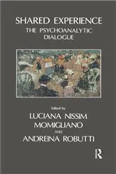 Book cover of Shared Experience by Luciana Nissim Momigliano
