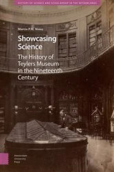 Book cover of Showcasing Science by Martin P.M. Weiss