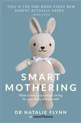 Book cover of Smart Mothering by Natalie Flynn