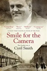 Book cover of Smile for the Camera by Simon Danczuk