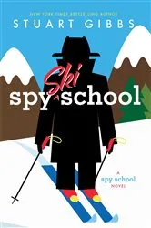 Book cover of Spy Ski School by Stuart Gibbs