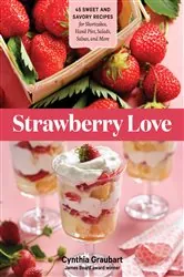 Book cover of Strawberry Love by Cynthia Graubart