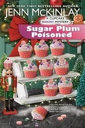 Book cover of Sugar Plum Poisoned by Jenn McKinlay