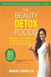 Book cover of The Beauty Detox Foods by Kimberly Snyder