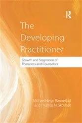 Book cover of The Developing Practitioner by Michael Helge Ronnestad