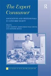 Book cover of The Expert Consumer by Alain Chatriot