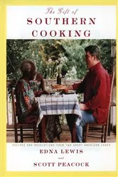 Book cover of The Gift of Southern Cooking by Edna Lewis