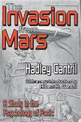 Book cover of The Invasion from Mars by Hadley Cantril