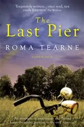 Book cover of The Last Pier by Roma Tearne