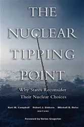 Book cover of The Nuclear Tipping Point by Kurt M. Campbell