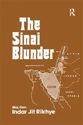 Book cover of The Sinai Blunder by Major General Indar Jit Rikhye