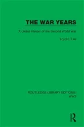 Book cover of The War Years by Loyd E. Lee