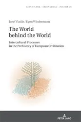 Book cover of The World behind the World by Anna Wolff-Powęska