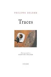 Book cover of Traces by Unknown