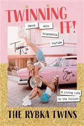 Book cover of Twinning It! by Unknown