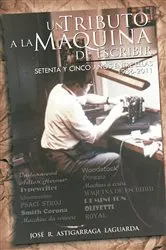 Book cover of Un Tributo a La Máquina De Escribir by José R. Astigarraga