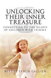 Book cover of Unlocking Their Inner Treasure by Bettye Lynch Gallien