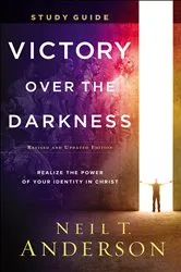 Book cover of Victory Over the Darkness Study Guide by Neil T. Anderson