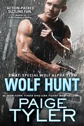 Book cover of Wolf Hunt by Paige Tyler