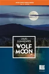 Book cover of Wolf Moon by Julio Llamazares