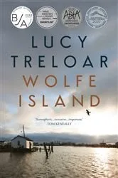 Book cover of Wolfe Island by Barbara Wall La Rocque