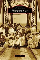 Book cover of Woodlake by Unknown