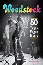 Book cover of Woodstock by Unknown